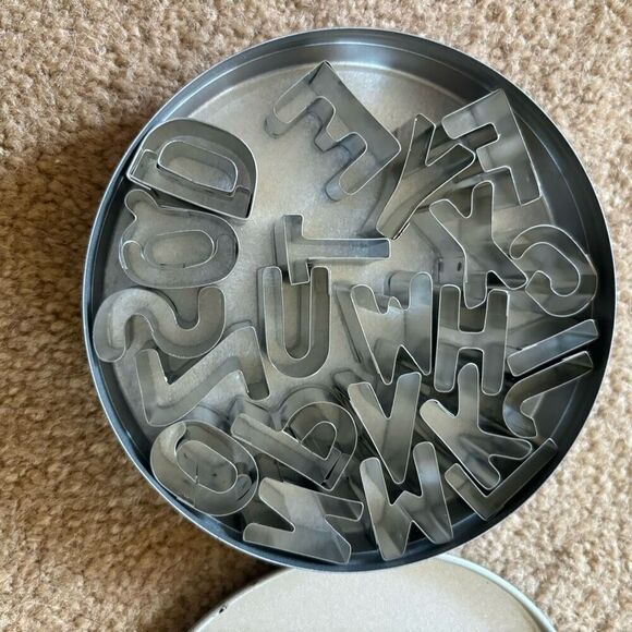 Ateco A-Z Cookie Cutter Set *4 Missing* - Picture 3 of 4